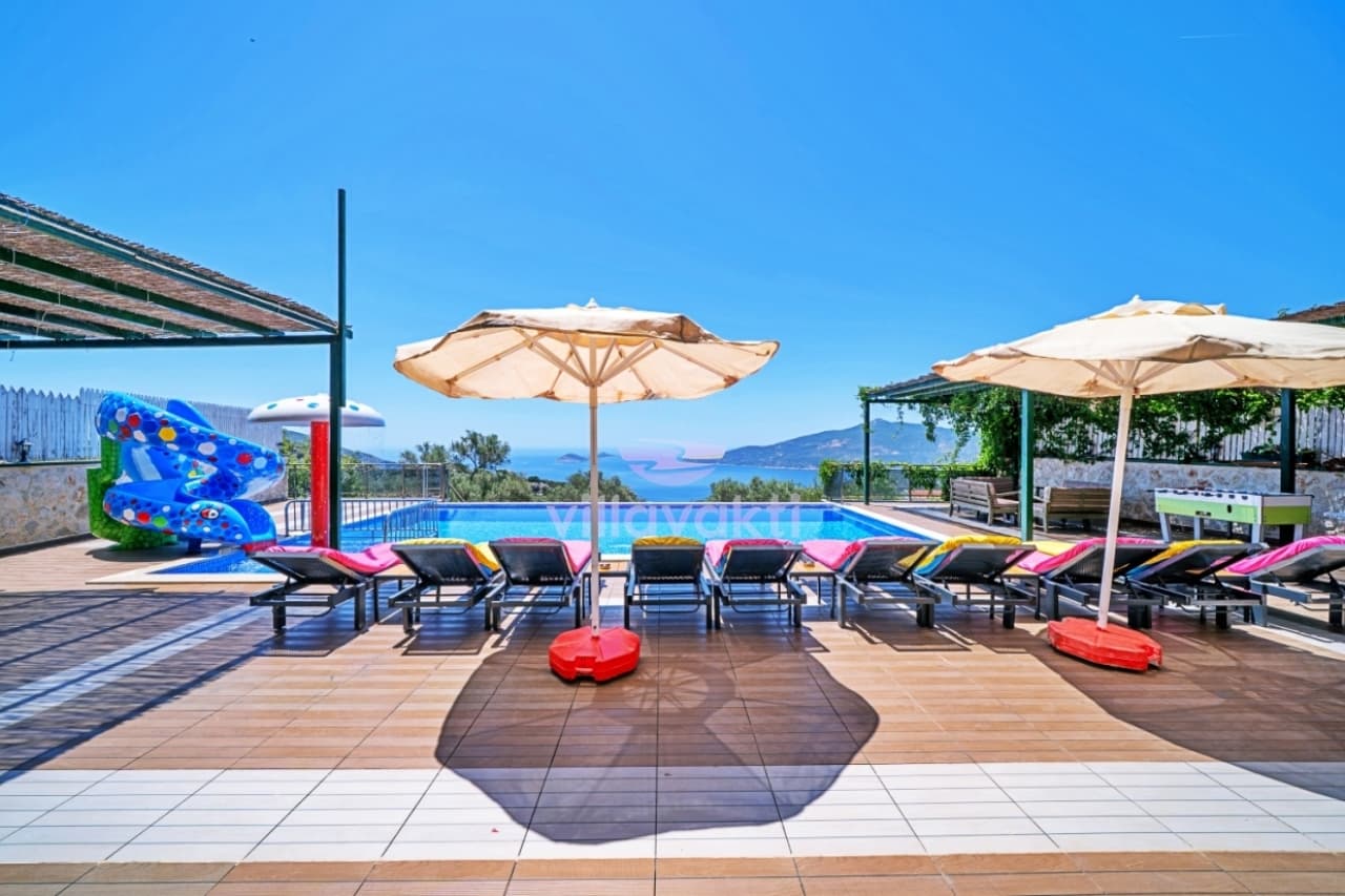 Villa Akça - Kalkan’da Deniz Manzaralı Jakuzili Kapalı Havuzlu, Kalkan — 5. fotoğraf