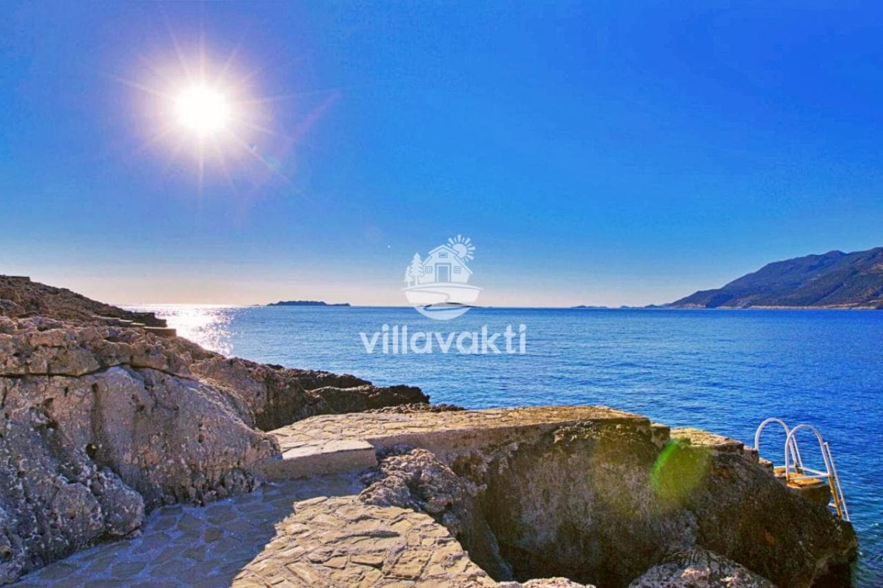 Villa Beach House - Kaş’ta Denize Sıfır Lüks Tatil Villası, Kaş — 5. fotoğraf